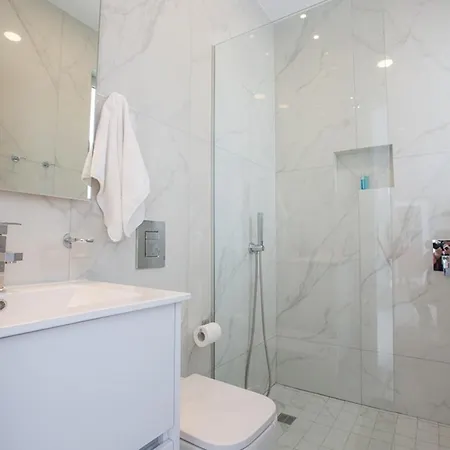 Your Dream Holiday With Private Pool In Most Exclusive Neighbourhood 1698 Vila *